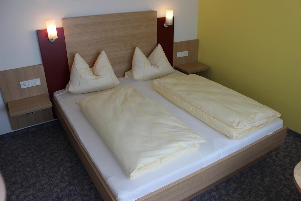 Hotel Gasthof Seehof Allersberg Eksteriør bilde